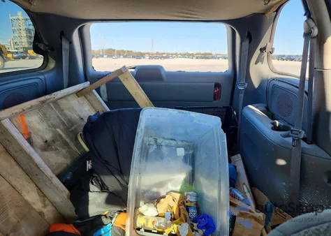 2006 Dodge Caravan Sxt из США, поврежденный, VIN 1D4GP45R16B625919